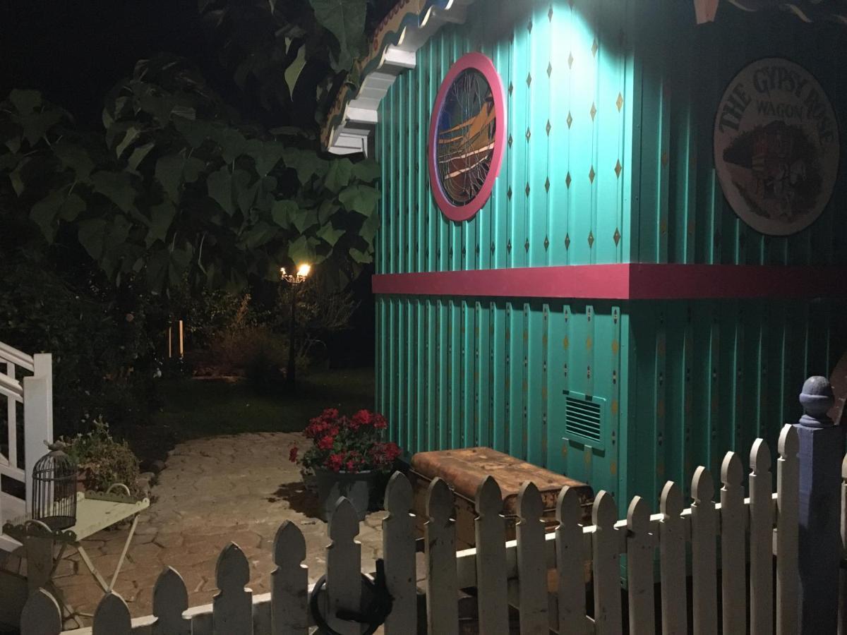 The Gypsy Rose Wagon Appartamento Balingup Esterno foto